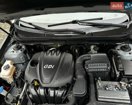 Сірий Хендай Соната, об'ємом двигуна 2.36 л та пробігом 282 тис. км за 8100 $, фото 23 на Automoto.ua