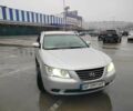 Сірий Хендай Соната, об'ємом двигуна 2 л та пробігом 230 тис. км за 6300 $, фото 1 на Automoto.ua