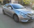 Серый Хендай Соната, объемом двигателя 2 л и пробегом 138 тыс. км за 9300 $, фото 2 на Automoto.ua