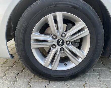 Серый Хендай Соната, объемом двигателя 2 л и пробегом 434 тыс. км за 6800 $, фото 8 на Automoto.ua