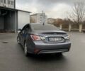 Серый Хендай Соната, объемом двигателя 2 л и пробегом 213 тыс. км за 12800 $, фото 4 на Automoto.ua