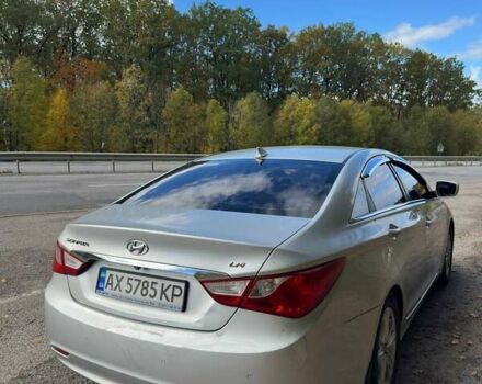 Хендай Соната 2012 в Харькове на Automoto.ua Серый Хендай Соната, объемом двигателя 2 л и пробегом 312 тыс. км за 8000 $, фото 2 на Automoto.ua