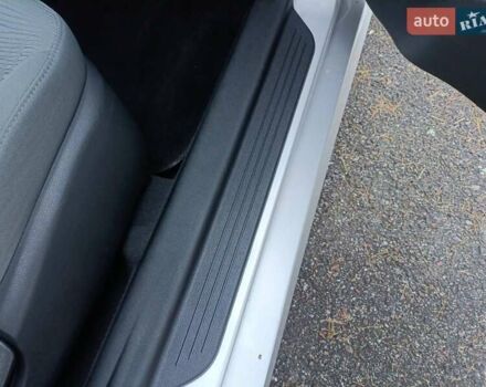 Серый Хендай Соната, объемом двигателя 2.36 л и пробегом 174 тыс. км за 9970 $, фото 35 на Automoto.ua