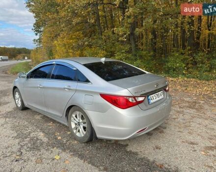 Хендай Соната 2012 в Харькове на Automoto.ua Серый Хендай Соната, объемом двигателя 2 л и пробегом 312 тыс. км за 8000 $, фото 1 на Automoto.ua