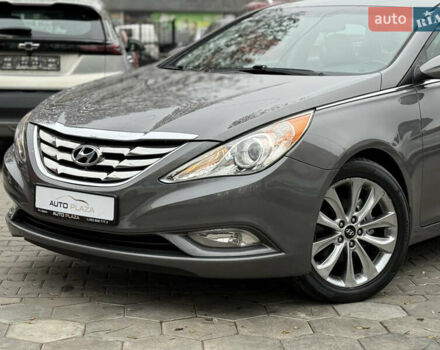 Сірий Хендай Соната, об'ємом двигуна 2 л та пробігом 191 тис. км за 7900 $, фото 7 на Automoto.ua