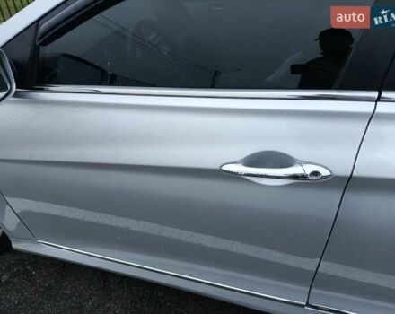 Серый Хендай Соната, объемом двигателя 2.36 л и пробегом 174 тыс. км за 9970 $, фото 20 на Automoto.ua