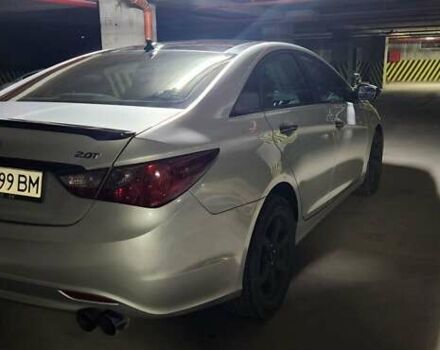 Сірий Хендай Соната, об'ємом двигуна 2 л та пробігом 165 тис. км за 10199 $, фото 8 на Automoto.ua