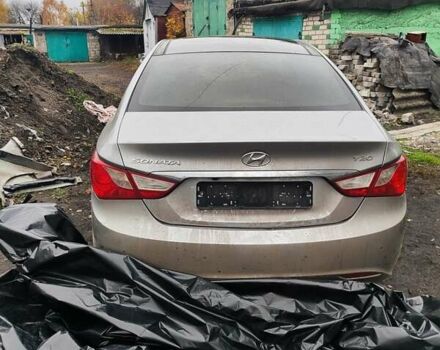 Серый Хендай Соната, объемом двигателя 2 л и пробегом 280 тыс. км за 5000 $, фото 19 на Automoto.ua