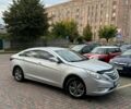 Серый Хендай Соната, объемом двигателя 2 л и пробегом 311 тыс. км за 7800 $, фото 1 на Automoto.ua