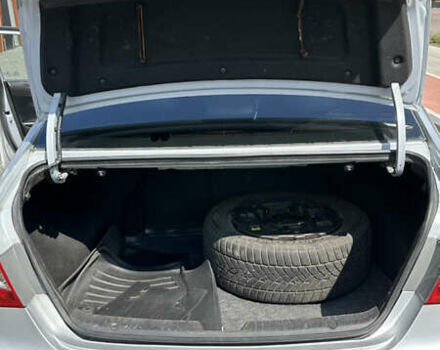 Сірий Хендай Соната, об'ємом двигуна 2 л та пробігом 213 тис. км за 9200 $, фото 12 на Automoto.ua