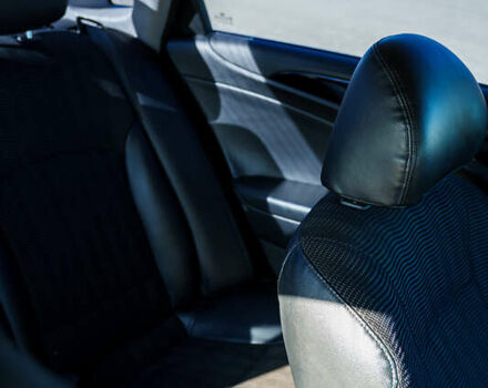 Серый Хендай Соната, объемом двигателя 2 л и пробегом 105 тыс. км за 9600 $, фото 27 на Automoto.ua