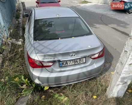 Серый Хендай Соната, объемом двигателя 2.36 л и пробегом 204 тыс. км за 6200 $, фото 10 на Automoto.ua