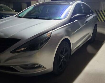 Сірий Хендай Соната, об'ємом двигуна 2 л та пробігом 165 тис. км за 10199 $, фото 1 на Automoto.ua