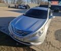 Серый Хендай Соната, объемом двигателя 2.36 л и пробегом 254 тыс. км за 8200 $, фото 1 на Automoto.ua