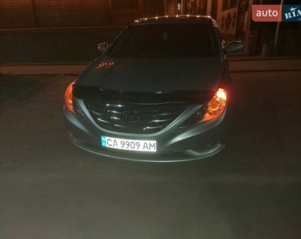 Хендай Соната 2012 в Черкассах на Automoto.ua Серый Хендай Соната, объемом двигателя 2.4 л и пробегом 199 тыс. км за 8800 $, фото 5 на Automoto.ua