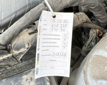 Сірий Хендай Соната, об'ємом двигуна 2 л та пробігом 213 тис. км за 9200 $, фото 16 на Automoto.ua