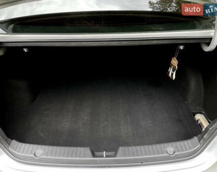 Сірий Хендай Соната, об'ємом двигуна 2.4 л та пробігом 250 тис. км за 9500 $, фото 7 на Automoto.ua