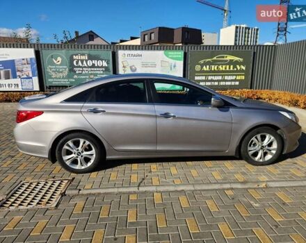 Хендай Соната 2012 в Виннице на Automoto.ua Серый Хендай Соната, объемом двигателя 2 л и пробегом 179 тыс. км за 9500 $, фото 2 на Automoto.ua