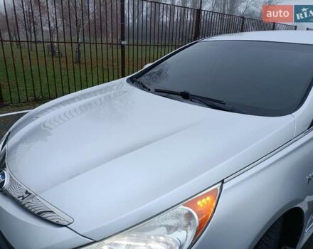 Серый Хендай Соната, объемом двигателя 2.36 л и пробегом 174 тыс. км за 9970 $, фото 15 на Automoto.ua