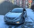 Сірий Хендай Соната, об'ємом двигуна 2 л та пробігом 350 тис. км за 6500 $, фото 1 на Automoto.ua