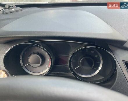 Серый Хендай Соната, объемом двигателя 2.36 л и пробегом 204 тыс. км за 6200 $, фото 15 на Automoto.ua