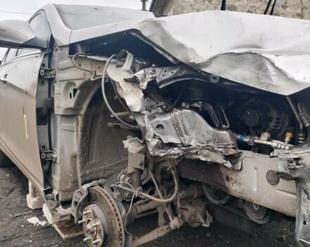 Серый Хендай Соната, объемом двигателя 2 л и пробегом 280 тыс. км за 5000 $, фото 11 на Automoto.ua