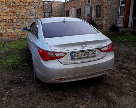 Серый Хендай Соната, объемом двигателя 2 л и пробегом 227 тыс. км за 6800 $, фото 4 на Automoto.ua