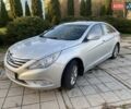 Сірий Хендай Соната, об'ємом двигуна 2 л та пробігом 563 тис. км за 7000 $, фото 1 на Automoto.ua