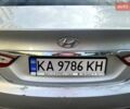 Хендай Соната 2013 в Киеве на Automoto.ua Серый Хендай Соната, объемом двигателя 2 л и пробегом 670 тыс. км за 4900 $, фото 1 на Automoto.ua