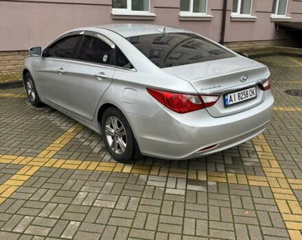 Серый Хендай Соната, объемом двигателя 2 л и пробегом 488 тыс. км за 7200 $, фото 6 на Automoto.ua