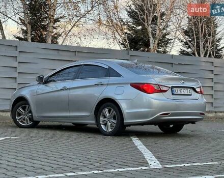 Серый Хендай Соната, объемом двигателя 2 л и пробегом 185 тыс. км за 8100 $, фото 13 на Automoto.ua