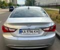 Хендай Соната 2013 в Киеве на Automoto.ua Серый Хендай Соната, объемом двигателя 2 л и пробегом 670 тыс. км за 4900 $, фото 2 на Automoto.ua