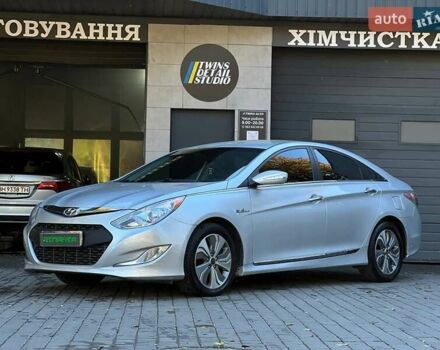 Хендай Соната 2013 в Одессе на Automoto.ua Серый Хендай Соната, объемом двигателя 2.4 л и пробегом 220 тыс. км за 9900 $, фото 1 на Automoto.ua