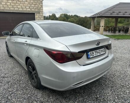 Сірий Хендай Соната, об'ємом двигуна 2 л та пробігом 460 тис. км за 6700 $, фото 3 на Automoto.ua