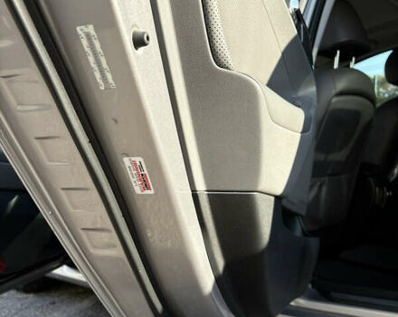 Сірий Хендай Соната, об'ємом двигуна 2.4 л та пробігом 207 тис. км за 10700 $, фото 23 на Automoto.ua