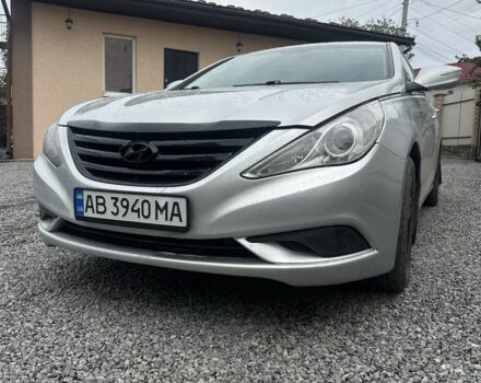 Сірий Хендай Соната, об'ємом двигуна 2 л та пробігом 460 тис. км за 6700 $, фото 2 на Automoto.ua