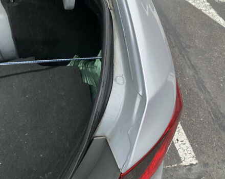 Серый Хендай Соната, объемом двигателя 2 л и пробегом 373 тыс. км за 7300 $, фото 16 на Automoto.ua