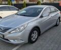 Сірий Хендай Соната, об'ємом двигуна 2 л та пробігом 605 тис. км за 7000 $, фото 1 на Automoto.ua