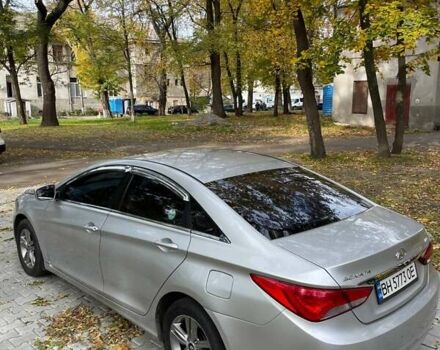 Сірий Хендай Соната, об'ємом двигуна 2 л та пробігом 270 тис. км за 7000 $, фото 7 на Automoto.ua