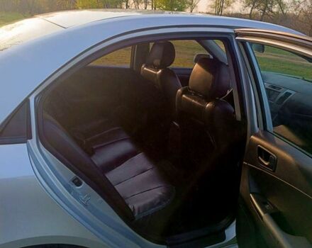 Серый Хендай Соната, объемом двигателя 2 л и пробегом 139 тыс. км за 5700 $, фото 6 на Automoto.ua