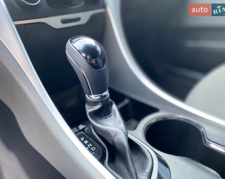 Хендай Соната 2013 у Миколаєві на Automoto.ua Сірий Хендай Соната, об'ємом двигуна 2.4 л та пробігом 151 тис. км за 8099 $, фото 14 на Automoto.ua