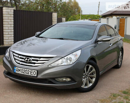 Серый Хендай Соната, объемом двигателя 2.36 л и пробегом 165 тыс. км за 9000 $, фото 4 на Automoto.ua