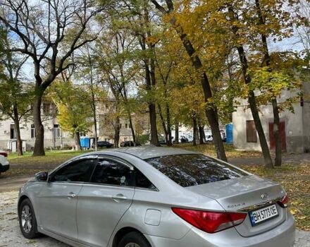 Сірий Хендай Соната, об'ємом двигуна 2 л та пробігом 270 тис. км за 7000 $, фото 5 на Automoto.ua