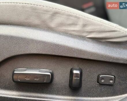 Сірий Хендай Соната, об'ємом двигуна 2.36 л та пробігом 162 тис. км за 9499 $, фото 17 на Automoto.ua