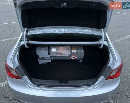 Серый Хендай Соната, объемом двигателя 2 л и пробегом 362 тыс. км за 6800 $, фото 11 на Automoto.ua