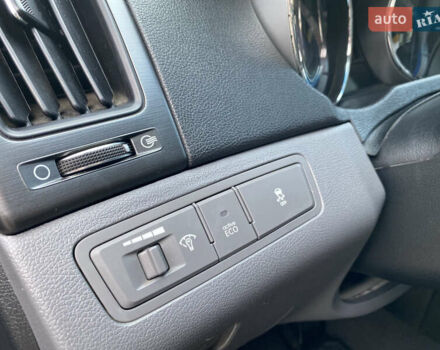 Хендай Соната 2013 у Миколаєві на Automoto.ua Сірий Хендай Соната, об'ємом двигуна 2.4 л та пробігом 151 тис. км за 8099 $, фото 17 на Automoto.ua