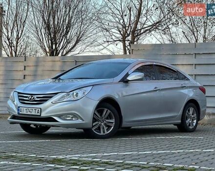 Серый Хендай Соната, объемом двигателя 2 л и пробегом 185 тыс. км за 8100 $, фото 1 на Automoto.ua