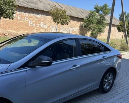 Серый Хендай Соната, объемом двигателя 2 л и пробегом 200 тыс. км за 6999 $, фото 7 на Automoto.ua