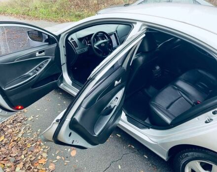 Серый Хендай Соната, объемом двигателя 2 л и пробегом 251 тыс. км за 6700 $, фото 9 на Automoto.ua