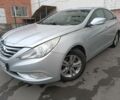 Серый Хендай Соната, объемом двигателя 2 л и пробегом 1000 тыс. км за 7800 $, фото 1 на Automoto.ua